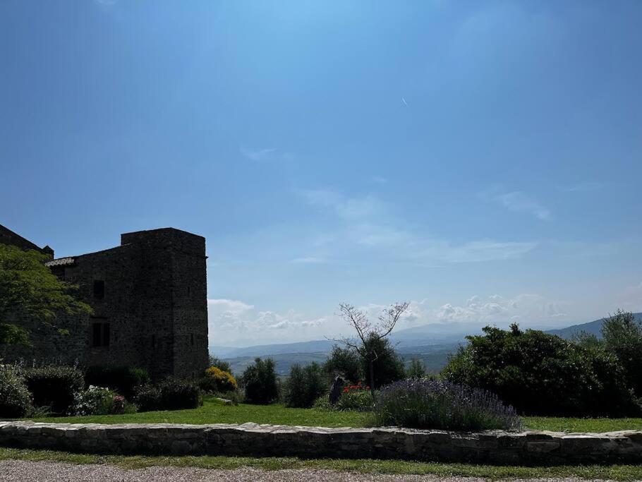 Medieval Tower In Umbria With Swimming Pool Montelagello Exterior photo
